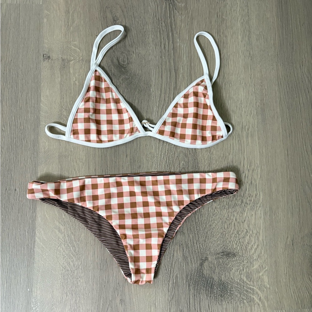 Acacia Swimwear set- M top & bottom